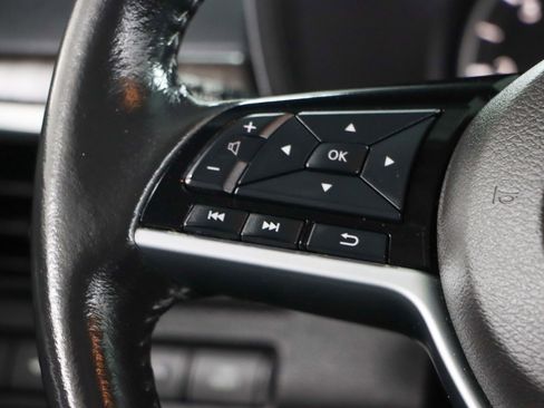 Used 2023 Nissan Altima 2.5 SL image 13