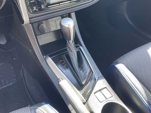 Certified 2019 Toyota Corolla SE w/ Carpet Mat Package (TMS) FWD image 20