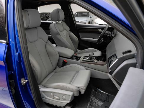 Used 2023 Audi Q5 2.0T Premium Plus w/ Premium Plus Package AWD/4WD image 37