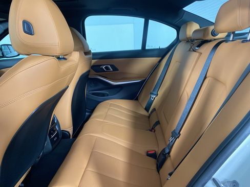 New 2025 BMW 330i xDrive Sedan w/ Convenience Package image 18