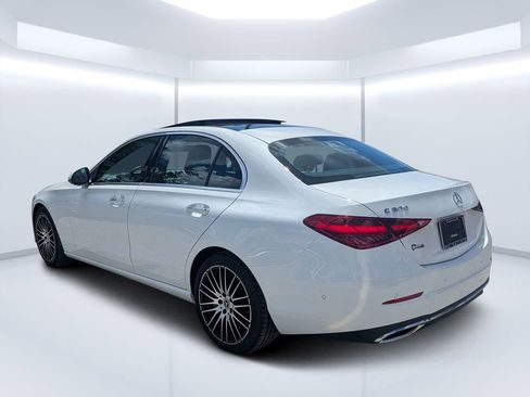 Used 2024 Mercedes-Benz C 300 Sedan image 5