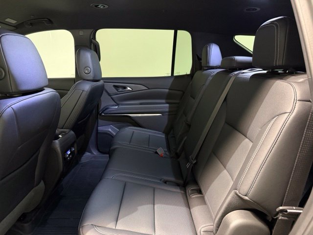 Certified 2025 Chevrolet Traverse LT w/ Driver Confidence Package AWD/4WD image 25