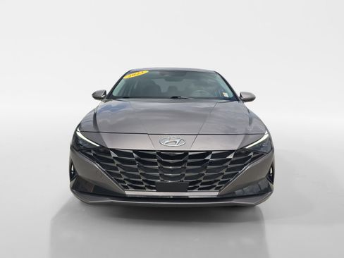 Used 2023 Hyundai Elantra Limited FWD image 8