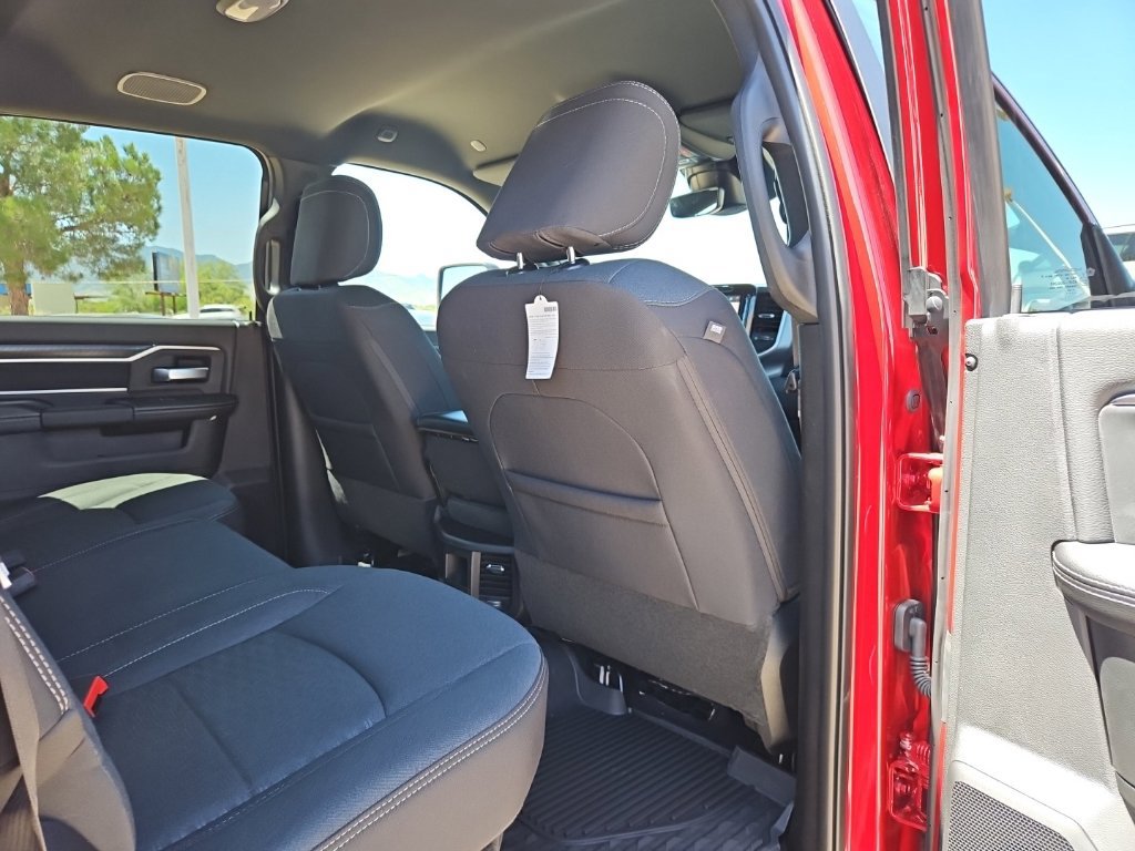 New 2026 RAM 2500 Big Horn AWD/4WD image 24