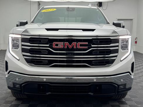 Used 2023 GMC Sierra 1500 SLT w/ SLT Premium Plus Package AWD/4WD image 16