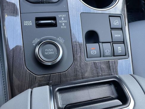 New 2026 Toyota Highlander Limited image 42