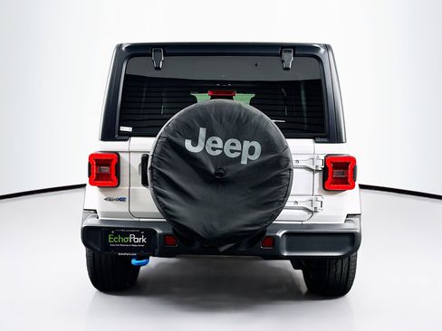 Used 2023 Jeep Wrangler Sahara w/ Cold Weather Group image 7