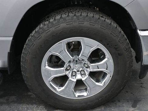 Used 2024 RAM 1500 Big Horn image 40