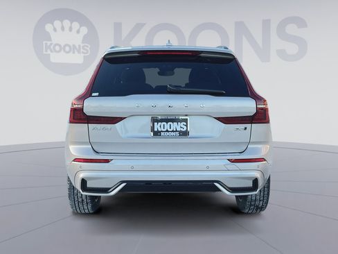 New 2026 Volvo XC60 B5 Plus w/ Protection Package Premier AWD/4WD image 5