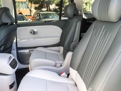 New 2026 Hyundai Ioniq 9 Calligraphy image 20