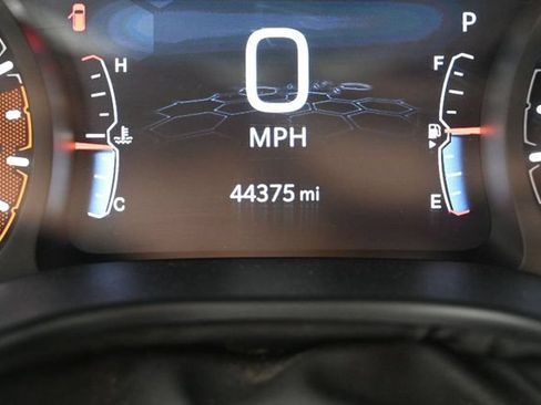 Used 2025 Jeep Compass Limited AWD/4WD image 30