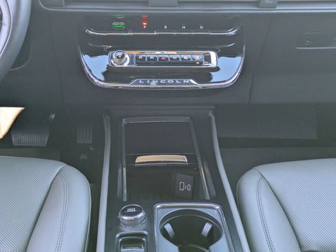 New 2025 Lincoln Corsair Grand Touring w/ Equipment Group 301A AWD/4WD image 20