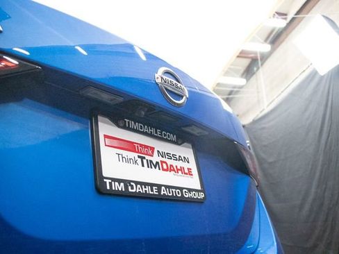 Used 2022 Nissan Sentra SV FWD image 12
