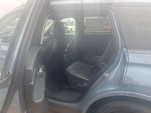 New 2026 Lincoln Aviator Reserve w/ Jet Appearance Package AWD/4WD image 11