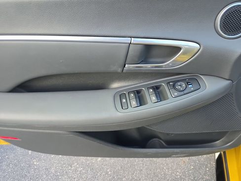 Used 2021 Hyundai Sonata SEL Plus image 19