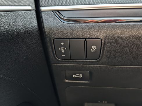 Certified 2025 Kia K5 LXS FWD image 26