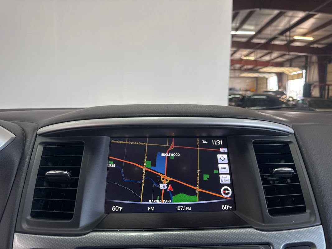 Used 2019 Nissan Pathfinder SL AWD/4WD image 15