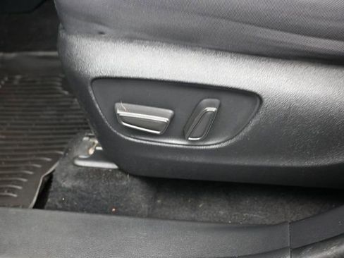 Certified 2022 Toyota Highlander LE image 14