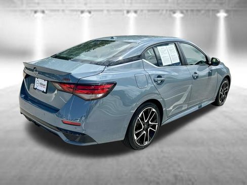 Certified 2024 Nissan Sentra SR w/ Trunk Package FWD image 6