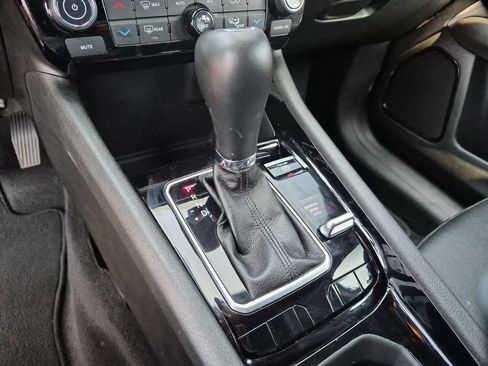 Used 2025 Jeep Compass Limited AWD/4WD image 20