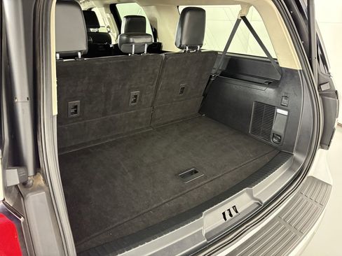 Used 2024 Ford Expedition Max XLT image 42