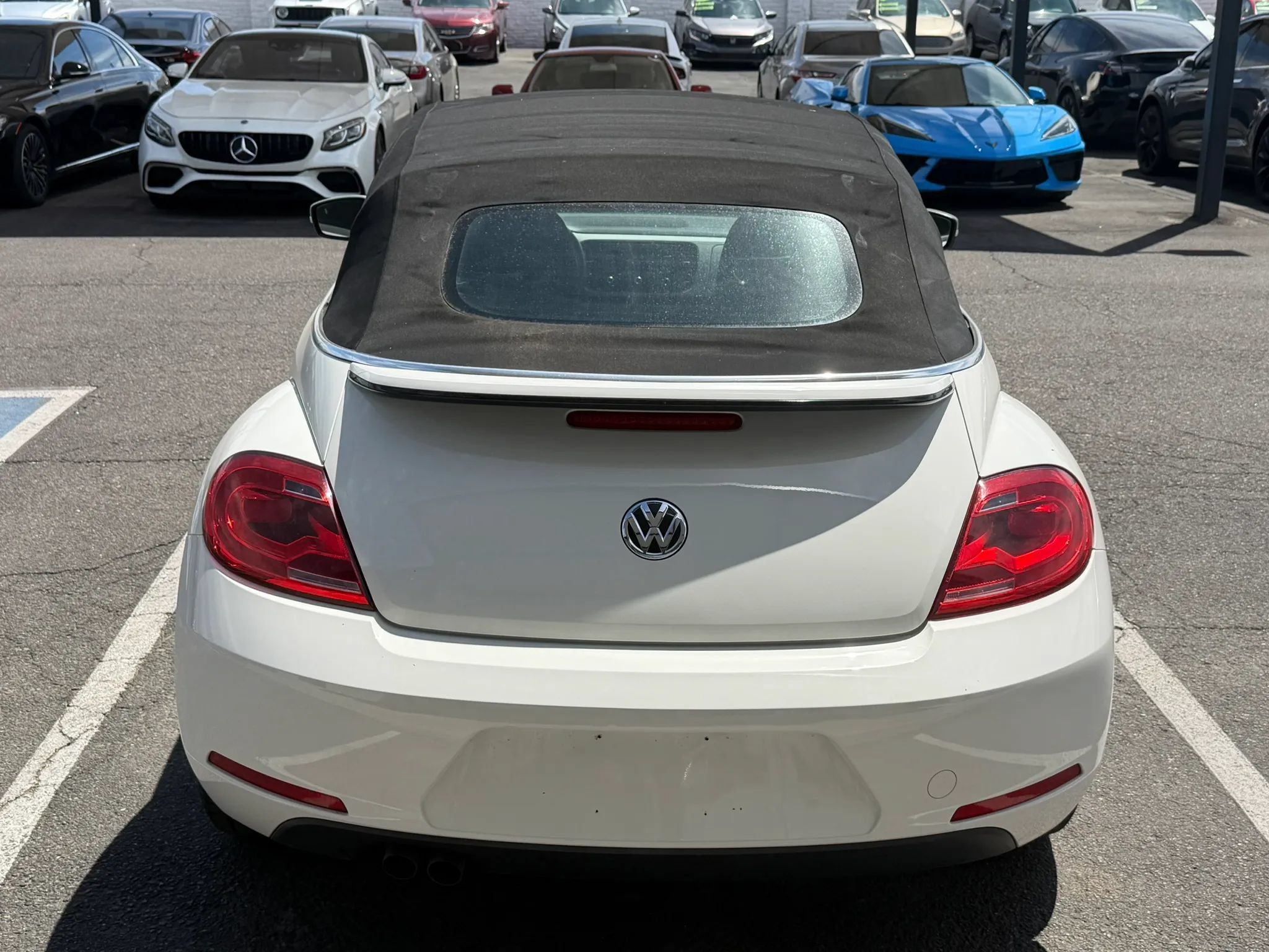 Used 2013 Volkswagen Beetle 2.5 FWD image 8