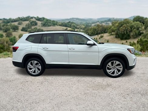 Used 2021 Volkswagen Atlas SE w/ Panoramic Sunroof Package FWD image 22