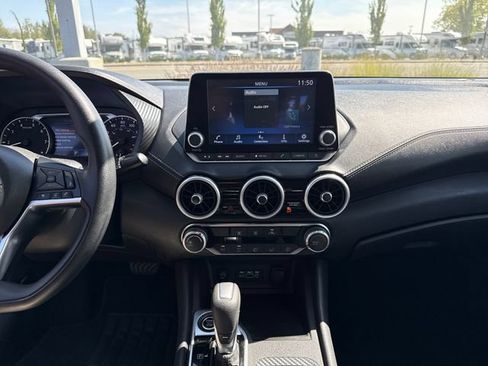 Used 2024 Nissan Sentra SV FWD image 20