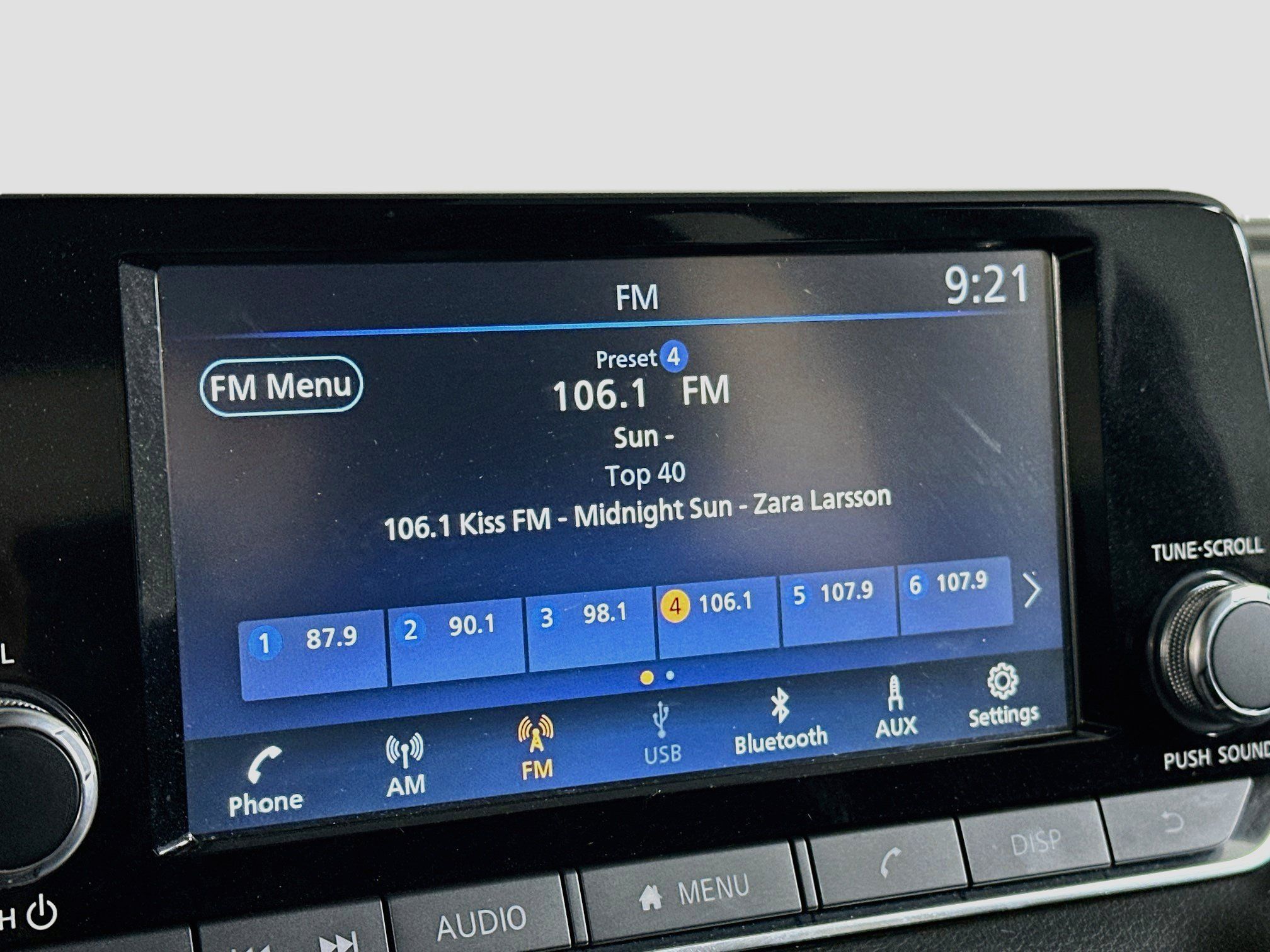 Used 2025 Nissan Sentra S FWD image 21