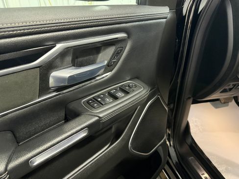 Used 2022 RAM 1500 Laramie w/ Sport Appearance Package image 10