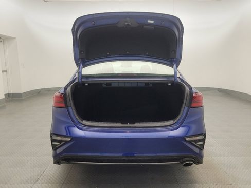 Used 2019 Kia Forte LXS image 29