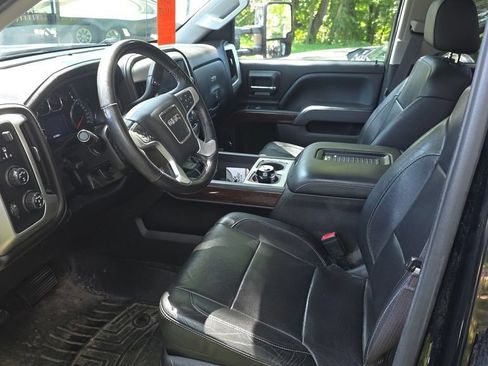 Used 2017 GMC Sierra 1500 SLT w/ Texas SLT Premium Package AWD/4WD image 7