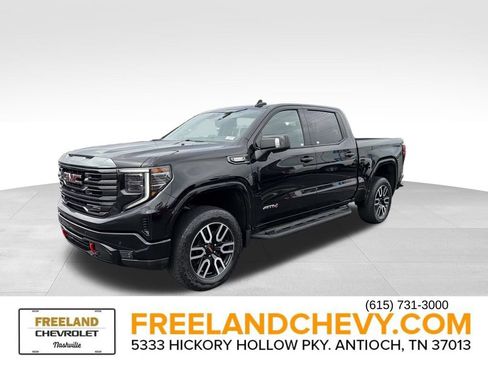 Used 2024 GMC Sierra 1500 AT4 w/ Technology Package AWD/4WD image 7