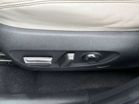Certified 2021 Toyota RAV4 XLE Premium AWD/4WD image 16