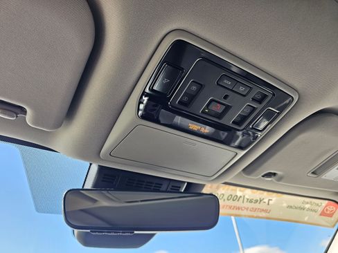 Used 2026 Toyota Grand Highlander Limited AWD/4WD image 59