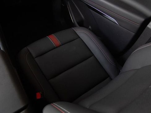 Used 2024 Chevrolet Traverse RS w/ LPO, Floor Liner Package image 29