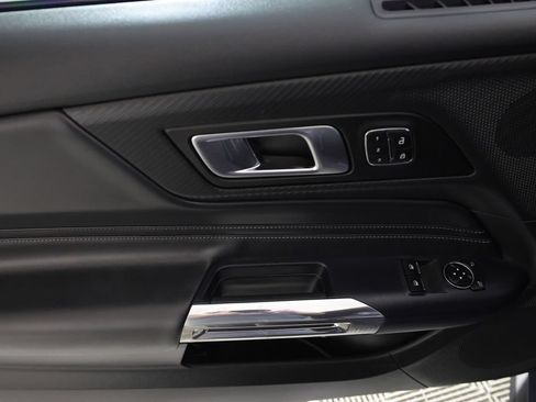 Used 2025 Ford Mustang GT Premium RWD image 15