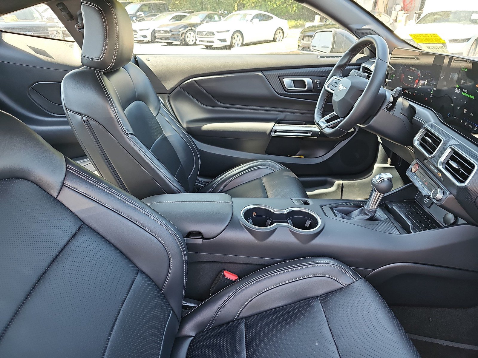 Used 2024 Ford Mustang Premium RWD image 10