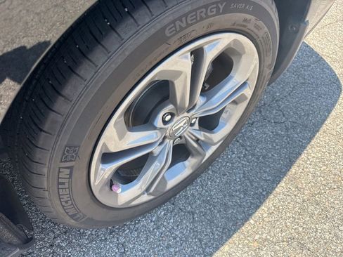 Used 2024 Honda Accord EX image 15