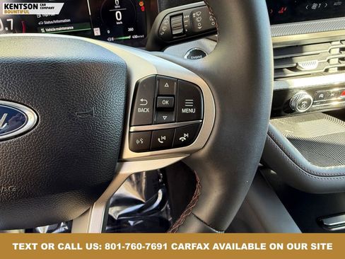 Used 2025 Ford Explorer Active image 15