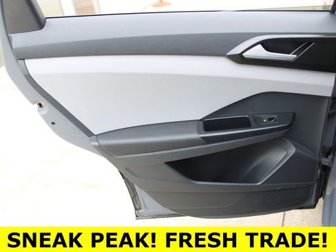Certified 2023 Volkswagen Taos SEL AWD/4WD image 22