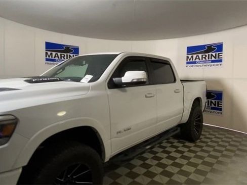 Used 2019 RAM 1500 Laramie w/ Sport Appearance Package image 6