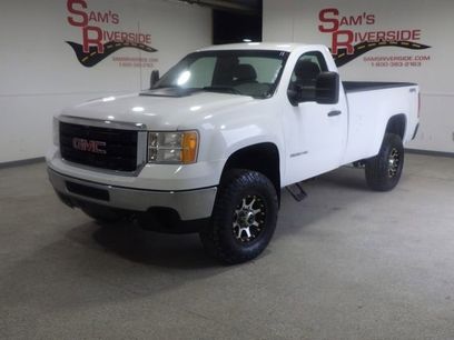 Used 2011 GMC Sierra 2500 W/T w/ Snow Plow Prep Package