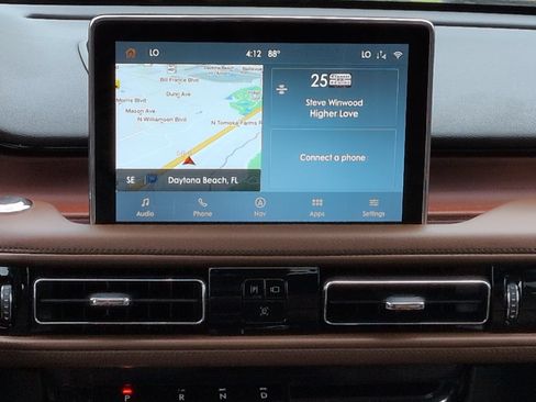 Used 2020 Lincoln Aviator Reserve w/ Equipment Group 202A AWD/4WD image 18