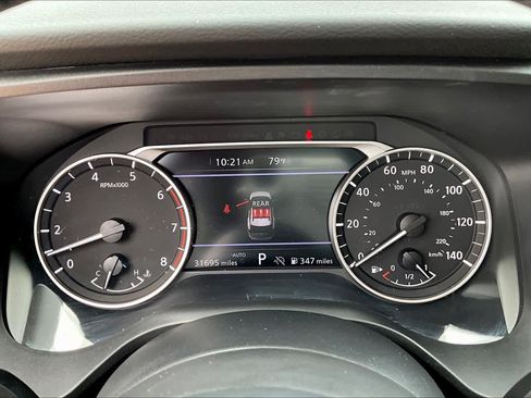 Used 2024 Nissan Rogue SV w/ SV Premium Package AWD/4WD image 24