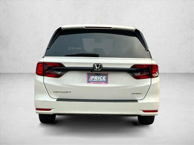 Used 2024 Honda Odyssey Sport image 7