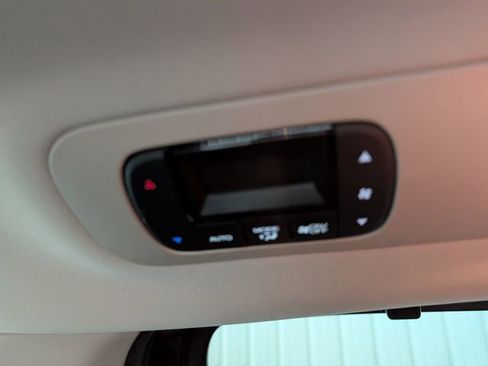 Used 2026 Honda Odyssey EX-L image 12