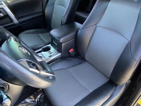 Certified 2023 Toyota 4Runner SR5 Premium w/ Moonroof Package image 30