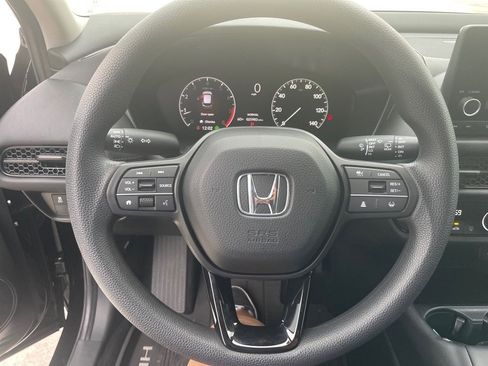 Certified 2023 Honda HR-V LX image 9