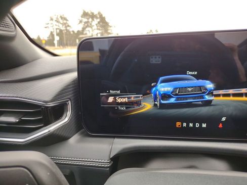 Used 2024 Ford Mustang GT Premium image 30